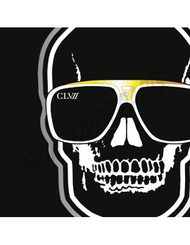 Skull by CLVII